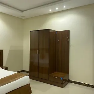 احجز هنا